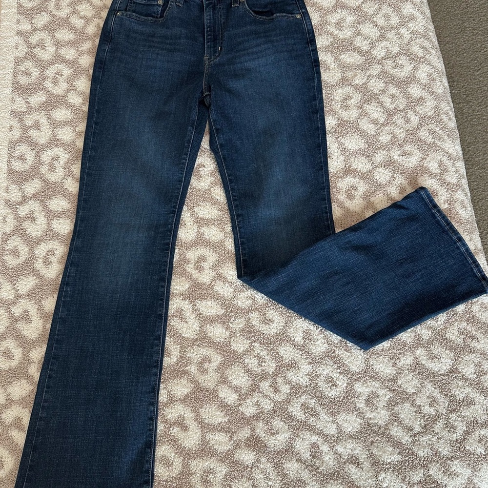 Levi’s 725 High Rise Bootcut
